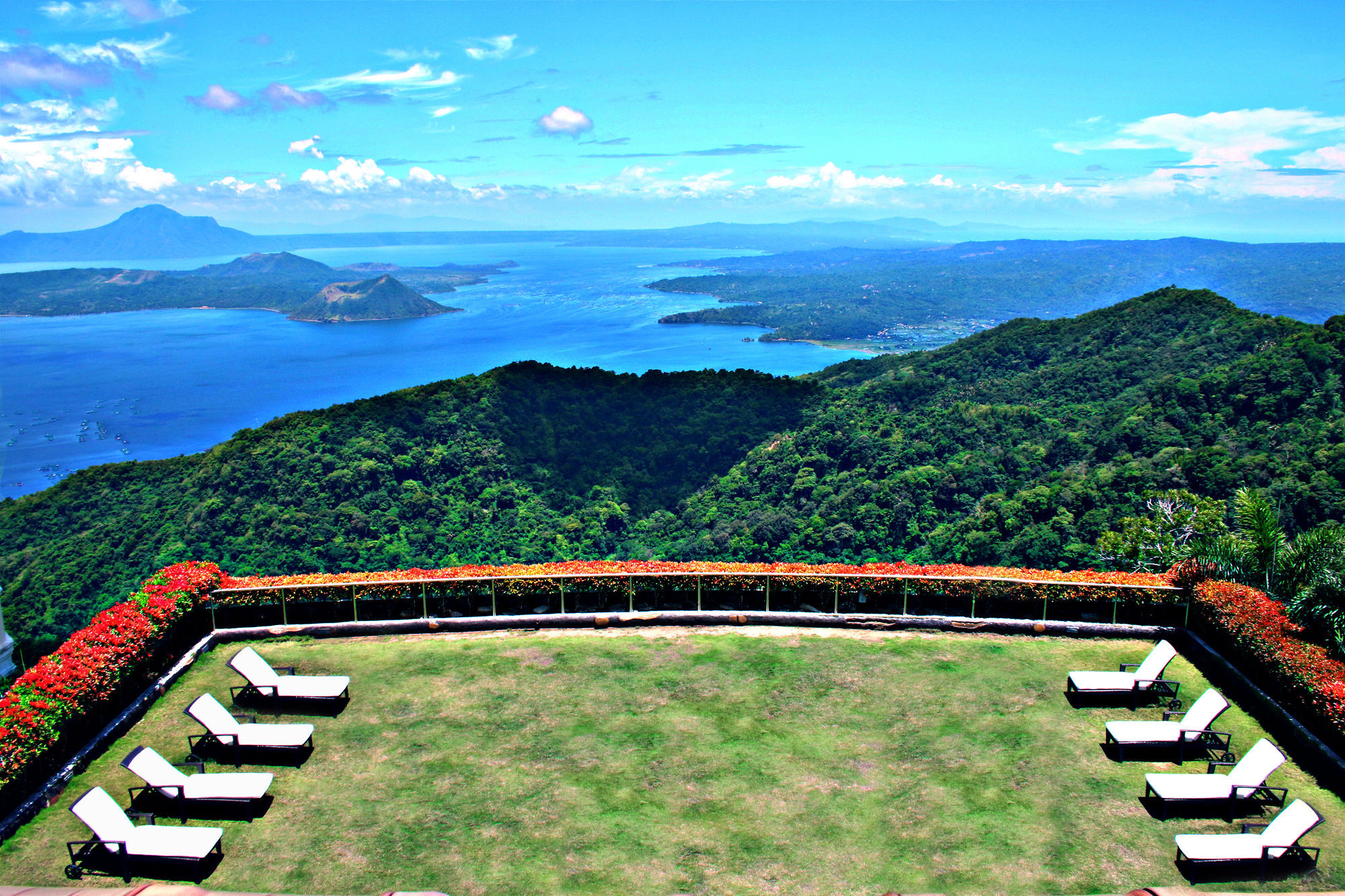 The Lake Hotel Tagaytay Tagaytay City Exteriör bild
